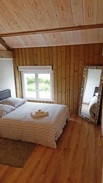 Domaine De L'Etanchet Hotel Saint-Hilaire-le-Vouhis Luaran gambar